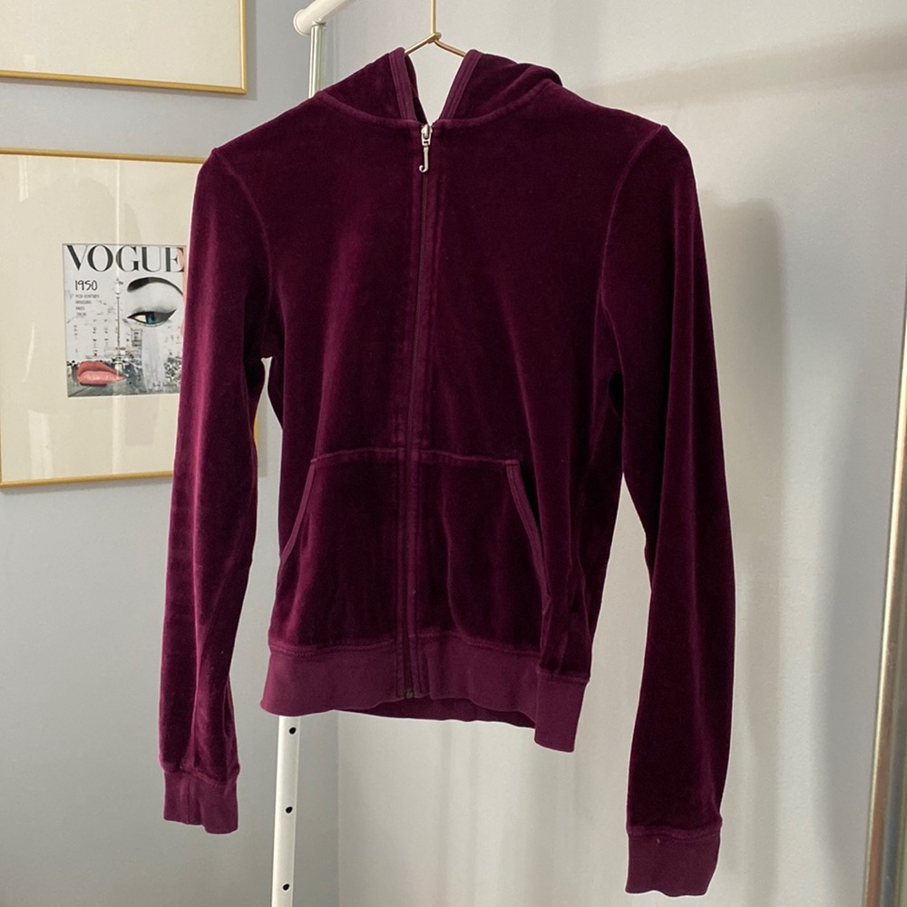 Y2K Retro Juicy Couture velour zip up size medium
